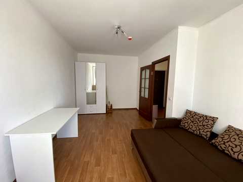квартира за адресою Софії Русової вул., 7
