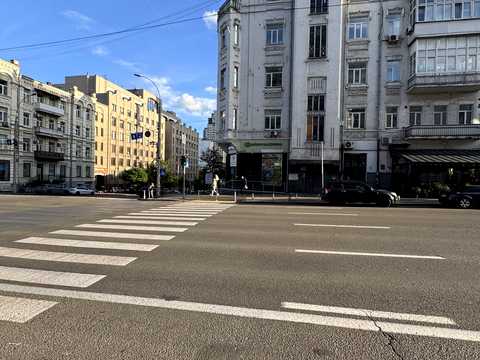 квартира за адресою Саксаганського вул., 33