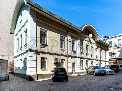 коммерческая по адресу Златоустовская ул., 2/4