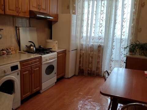 квартира за адресою Академіка Заболотного вул., 66/1