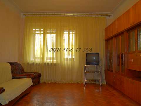 квартира за адресою Миколи Міхновського бульв. (Дружби народів), 10