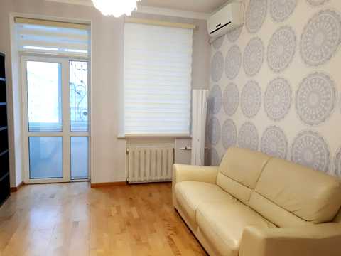 квартира за адресою Миколи Міхновського бульв. (Дружби народів), 7