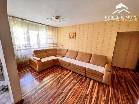 квартира за адресою Метробудівська вул., 5