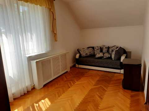 дом по адресу Кучанська, 3