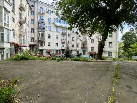 комерційна за адресою Олеся Гончара вул., 53