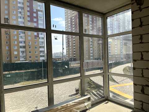 коммерческая по адресу Олександра Олеся ул., 2-А