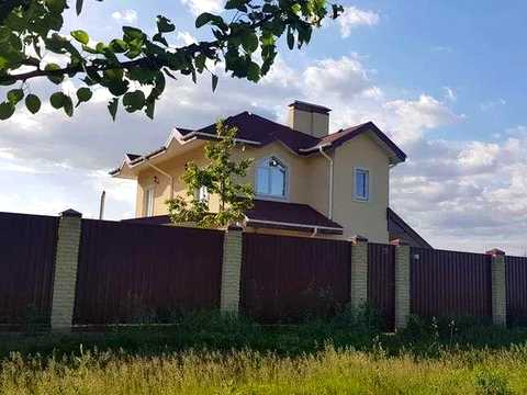 дом по адресу Октябрьская ул. (Жовтнева)