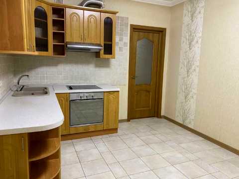 квартира по адресу Драгоманова ул., 1-А