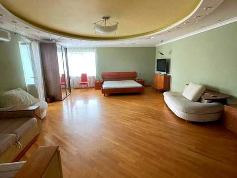квартира за адресою Михайла Котельникова вул., 35