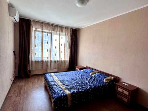 квартира за адресою Софії Русової вул., 7