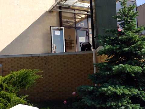 комерційна за адресою Захисників України вул. (1-го Травня), 1-А