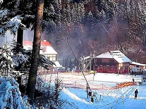 комерційна за адресою Центральна, 50