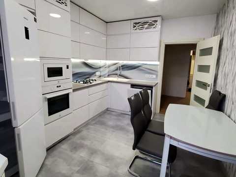 квартира по адресу Мікльоша, 27