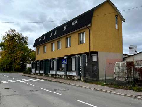 комерційна за адресою Осипа Сорохтея вул., 24А