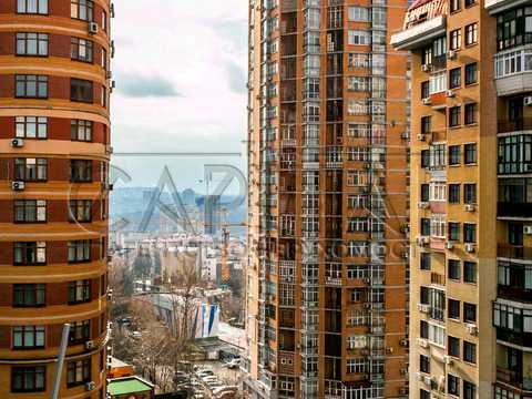 коммерческая по адресу Евгения Коновальца ул. (Щорса), 36Д