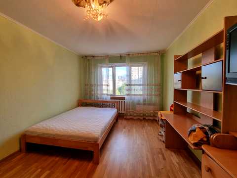 квартира за адресою Вахтанга Кікабідзе вул. (Булгакова), 8А