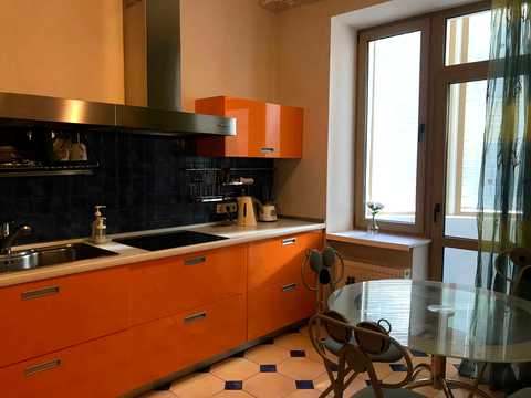 квартира по адресу Дмитриевская ул., 46