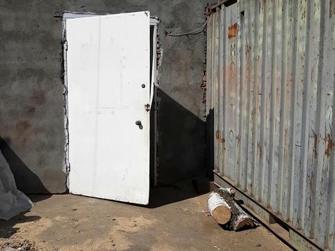 коммерческая по адресу Геологів ул., 5