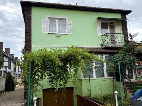 дом по адресу Південна