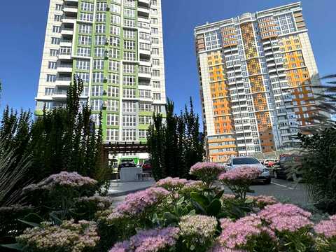 комерційна за адресою Лесі Українки просп. (Гагаріна), 19-А