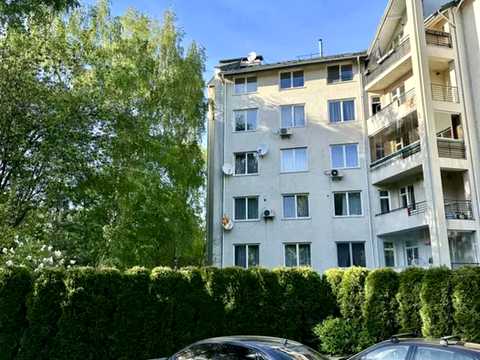 квартира за адресою Олександра Олеся вул., 25-Д
