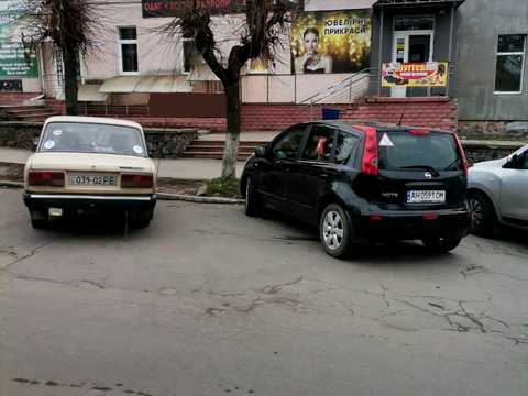 коммерческая по адресу Соборна, 41а