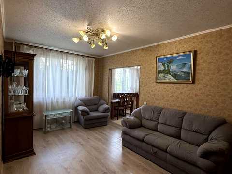 квартира по адресу Метростроителей ул., 41