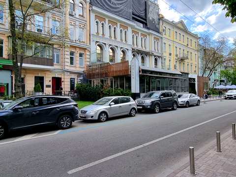 коммерческая по адресу Богдана Хмельницкого ул., 29/2