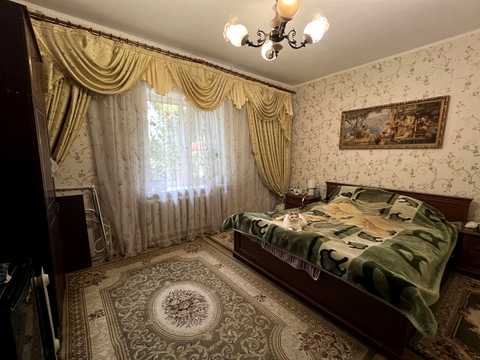 будинок за адресою Івана Франка вул.