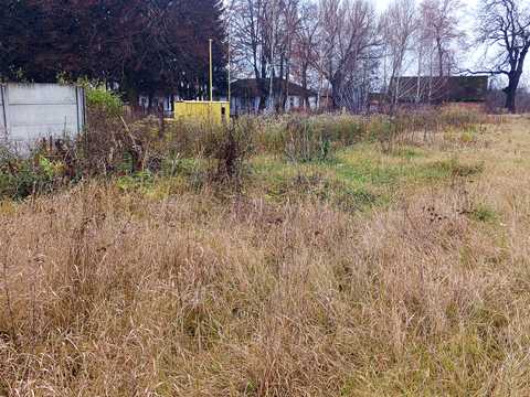 ділянка за адресою 1 го Травня