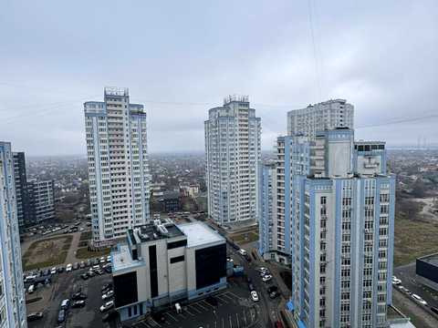 комерційна за адресою Дніпровська набережна вул., 26-Ж