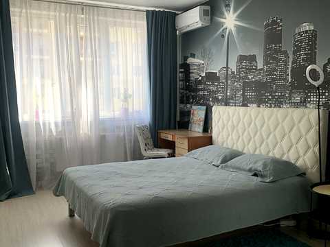 квартира за адресою Михайла Грушевського вул., 30в