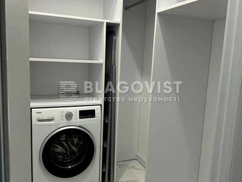квартира за адресою Київ, Предславинська вул., 44