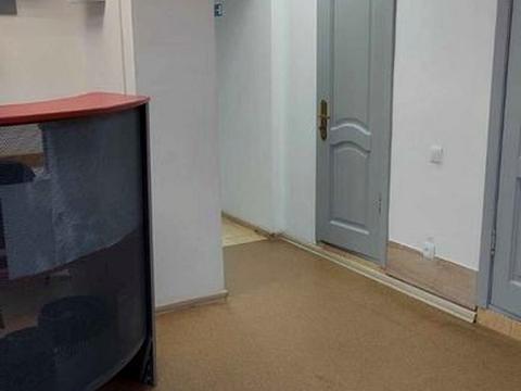 комерційна за адресою Миру просп., 55