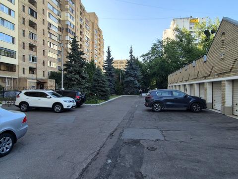квартира по адресу Александра Довженко ул., 14/1