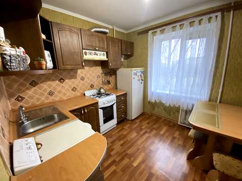 квартира за адресою Зарічний 4-й , 5