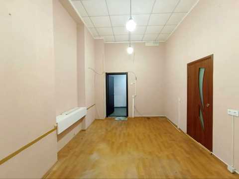 комерційна за адресою Героїв Майдану вул. (Театральна), 10