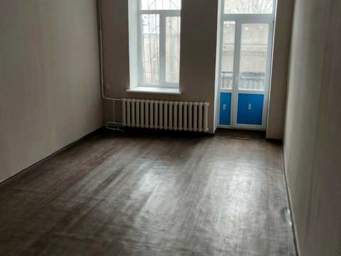 комерційна за адресою Старокозацька вул. (Комсомольська), 74