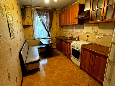 квартира за адресою Картамишевська вул., 40