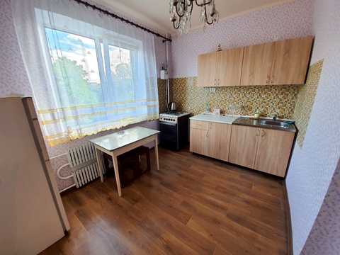 квартира за адресою Бульвар Славы, 18