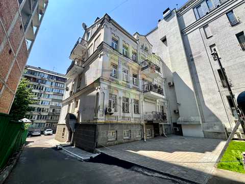 комерційна за адресою Олександра Кониського вул., 23