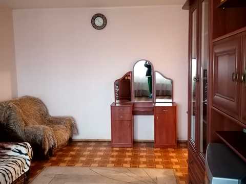 квартира за адресою Сержа Лифаря вул. (Олександра Сабурова), 18