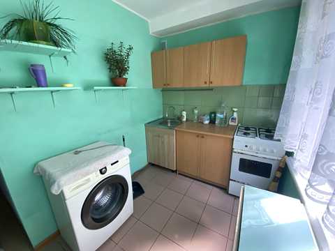 квартира за адресою Героїв Космосу вул., 1-Б