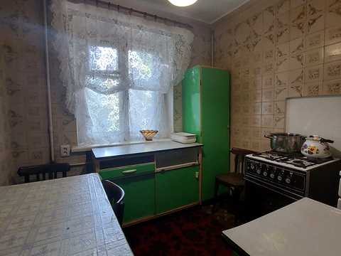 квартира за адресою Космонавтів вул., 29