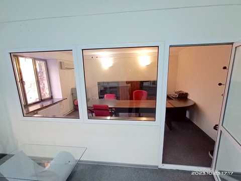 комерційна за адресою Одеса, Довженка вул., 4