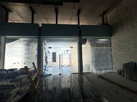 комерційна за адресою Миколи Бажана просп., 17-А