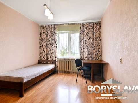 квартира за адресою Олени Теліги вул., 49