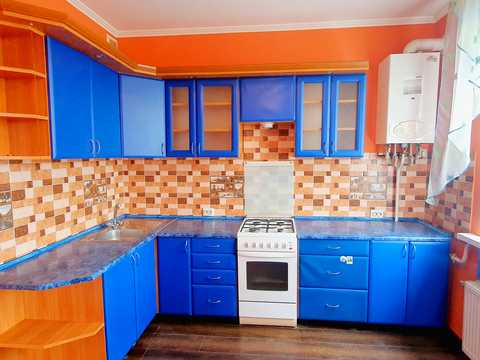 квартира по адресу Будівельників ул., 1