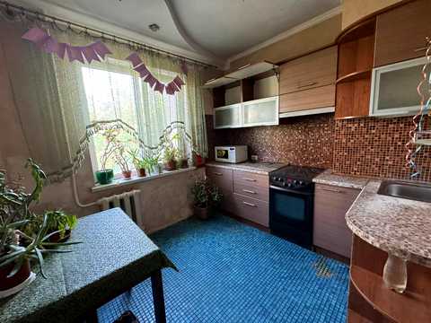квартира за адресою Академіка Корольова вул., 75