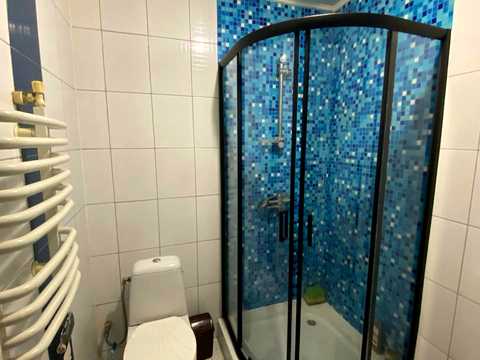 комерційна за адресою смт. Брошнів-Осада, 22 Січня, 63Ж